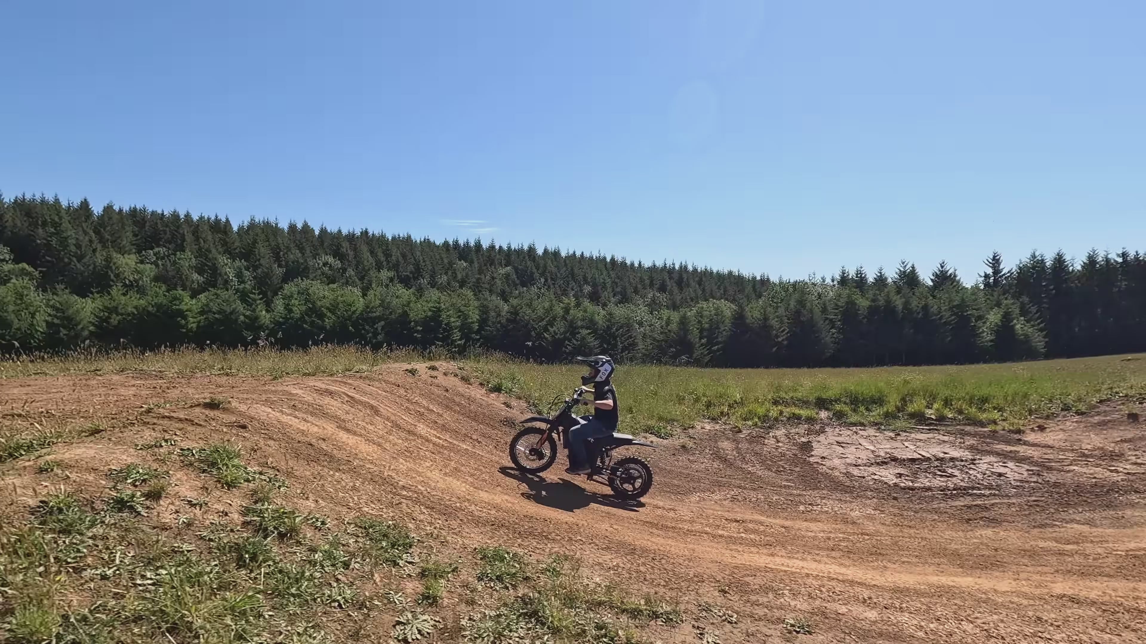Load video: Godoit Lynx Dirt Ebike
